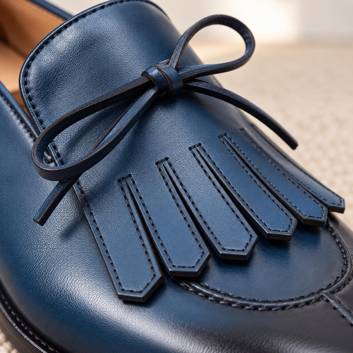 The Pembroke — Kiltie Bow Loafer